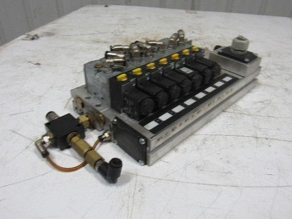 Rexroth 5777060220 5/2 Single Solenoid Valve Bank Manifold 24VDC Coil