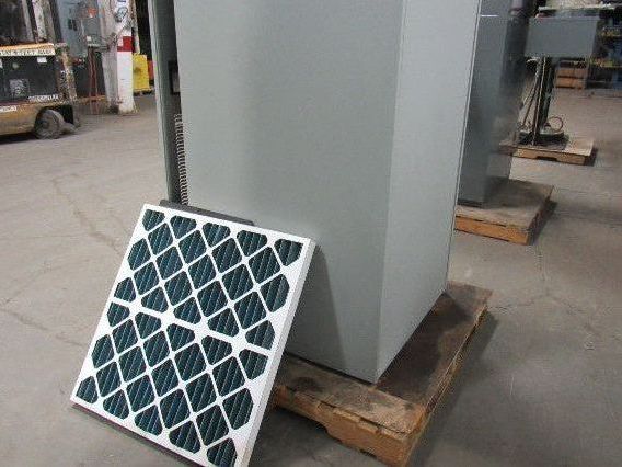 Libert BU071WGAGS060272 Liebert Upflow liquid Cooled AC 460v 3Ph