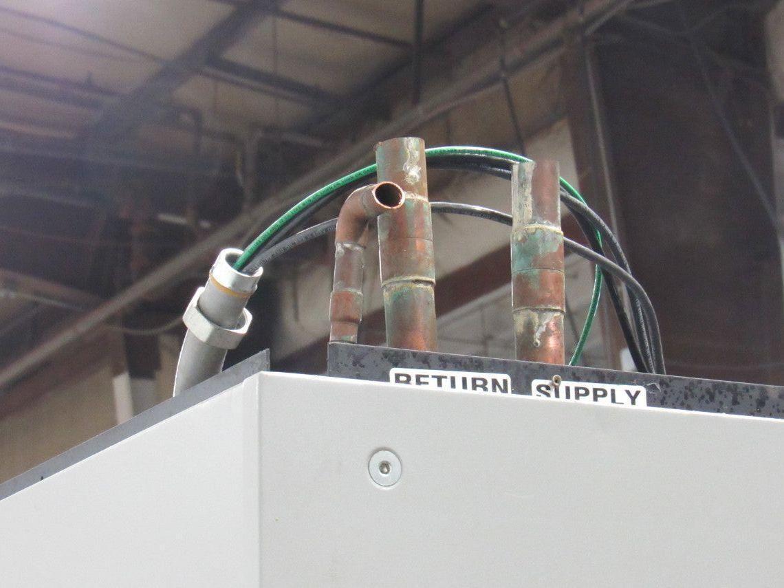 Libert BU071WGAGS060272 Liebert Upflow liquid Cooled AC 460v 3Ph