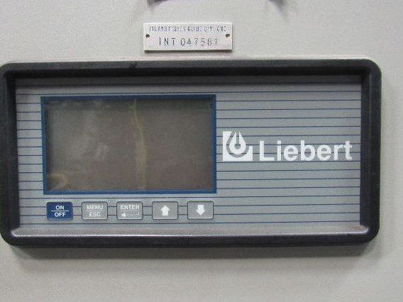 Liebert BU071WAA Liebert Upflow liquid Cooled AC 460v 3Ph