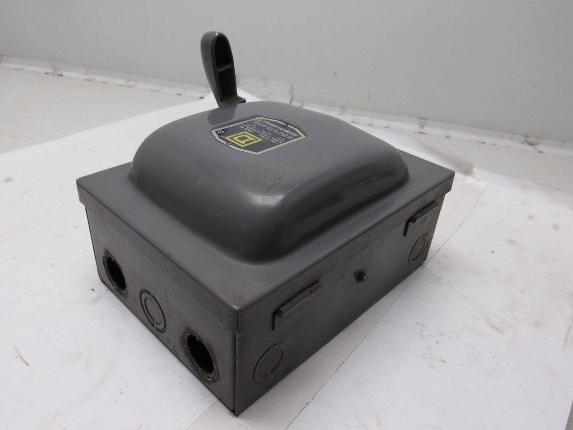 Square D A85351 3 Pole Fusible Safety Switch 30A 240V Max.