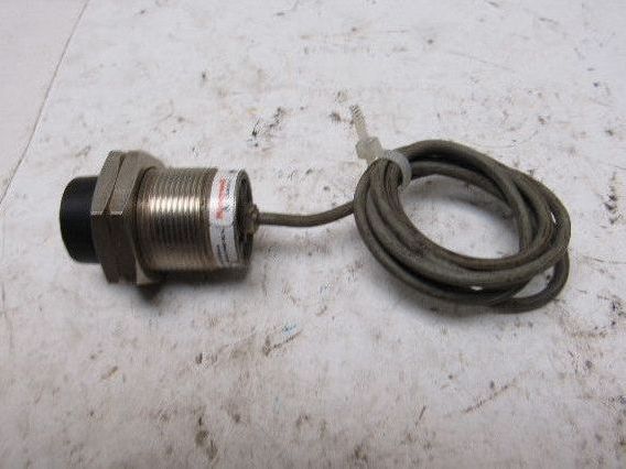 Honeywell 992AB30ANA5 Inductive Proximity Sensor