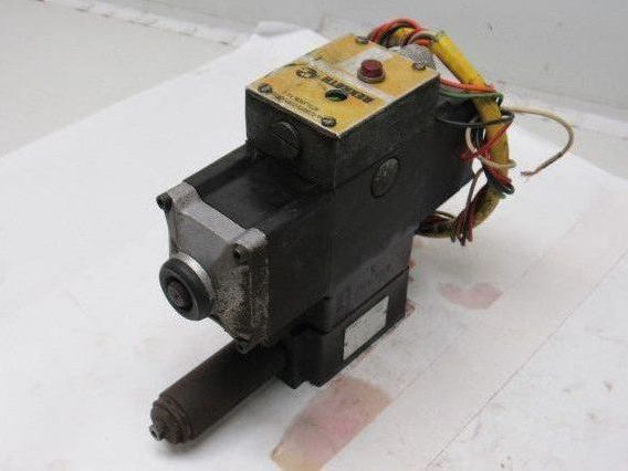 Rexroth 4WE10E21/AW110NDALV-A Hydraulic Directional Valve 110V Coil