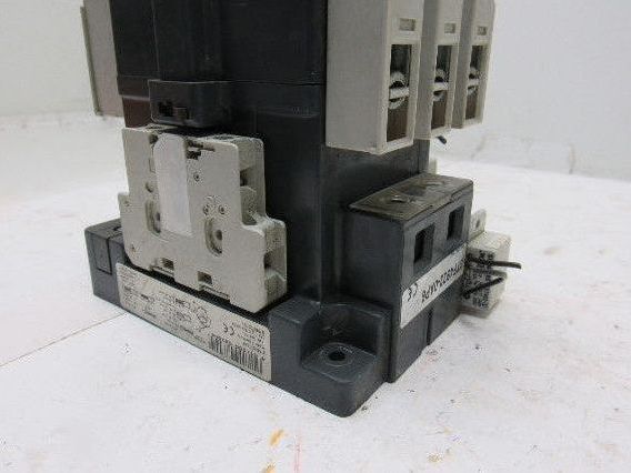 Siemens 3TF4922-0AK6 Contactor 3TF 85A 240V Coil