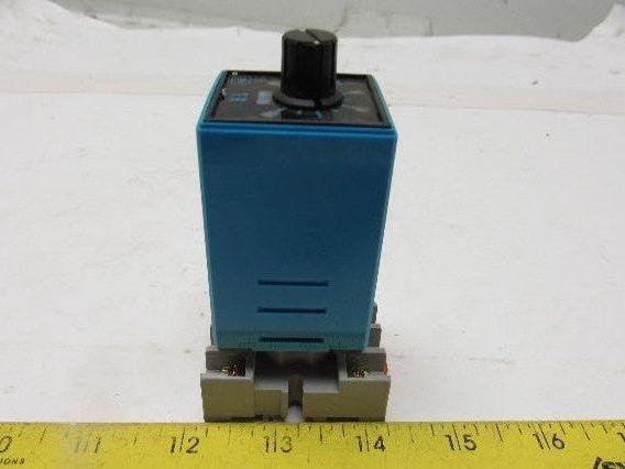 Eaton TRN 2P Electronic Timing Relay 8 Pin Volts 24AD W/D3PA2 Base