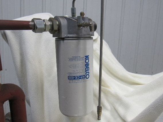 Kobelco 5 Gallon Compressed Air Oil Separator/Filter Assembly 200 PSI