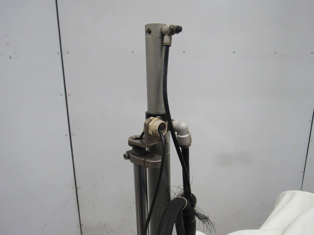 Star Automation XQ-800F Pick & Place/Sprue Picker Robot 200V 1Ph 600mm x 450mm