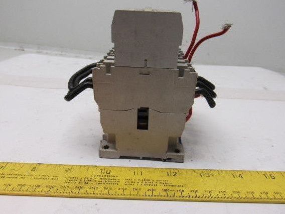 Cutler Hammer CE55DN3 Ser B1 Reversing Relay W/C320KGT8 Aux Contact
