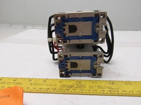 Cutler Hammer CE55DN3 Ser B1 Reversing Relay W/C320KGT8 Aux Contact