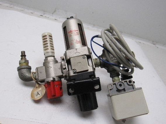 SMC VHS30-03 & AW30-03BG Pneumatic Air Filter Regulator Assembly 3/8" NPT