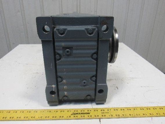 SEW KH7B-DRE90:4BES/TP 2HP 147.32RPM Electric Gear Motor 277/480V 3Ph