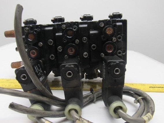 ARO A239SS-120-A Pneumatic Solenoid Air Control 3-Valve Manifold Block 120V
