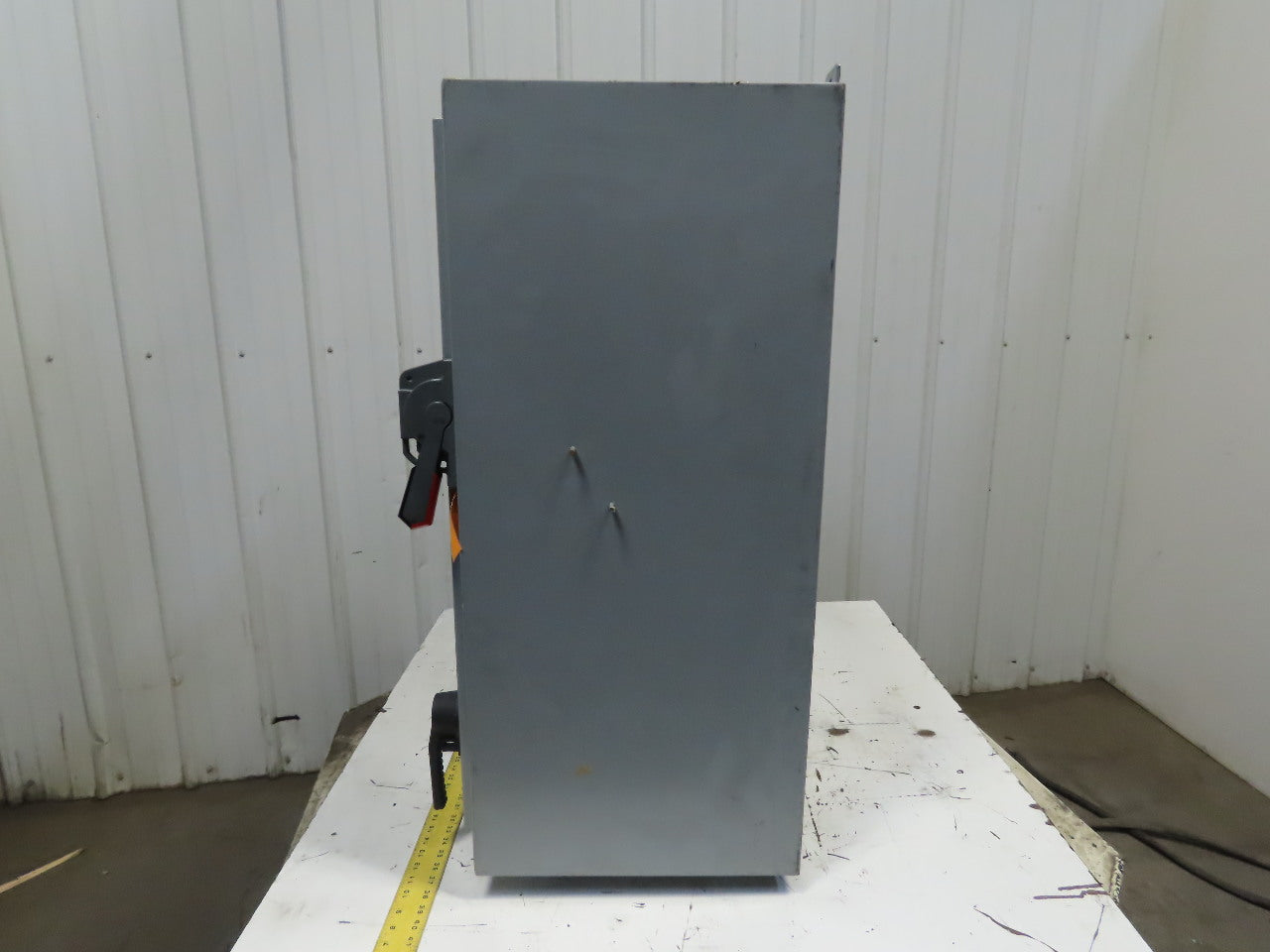 Hoffman A36SA3216LPPL Electrical Enclosure W/100A Disc. & Back Plate 36"x32"x16"