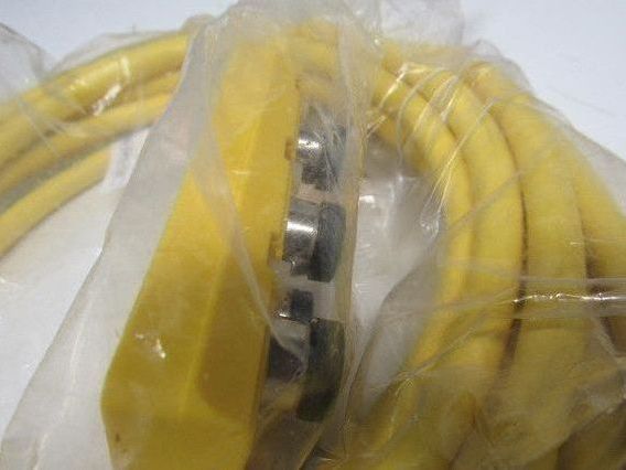 HTM DSTR6-5/4PA-1105 Distribution Box Assembly M12 5 Pole 4 Wires PNP W/LED