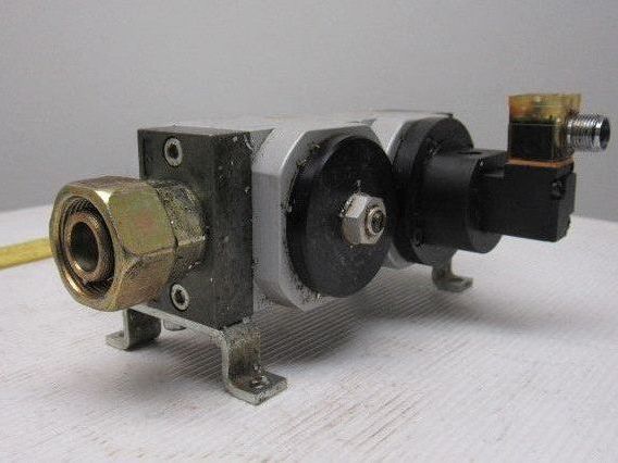 Festo HEE-D-MIDI & HEL-D-MIDI Pneumatic Valve Assembly 24VDC