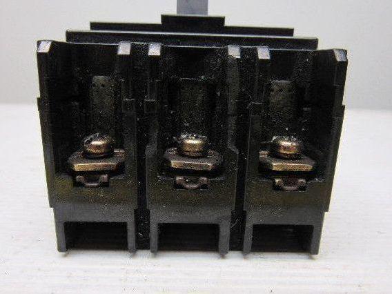 Fuji Electric BB3ASB-030 Auto Breaker 3Pole 30A 550VAC