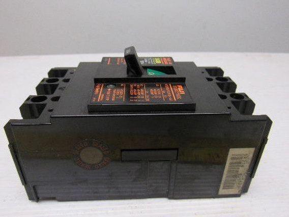 Fuji Electric BB3ASB-030 Auto Breaker 3Pole 30A 550VAC