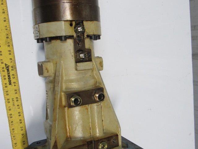 Heller MC16 Hense Hydraulic Rotating Actuator Assembly From a Working Machine