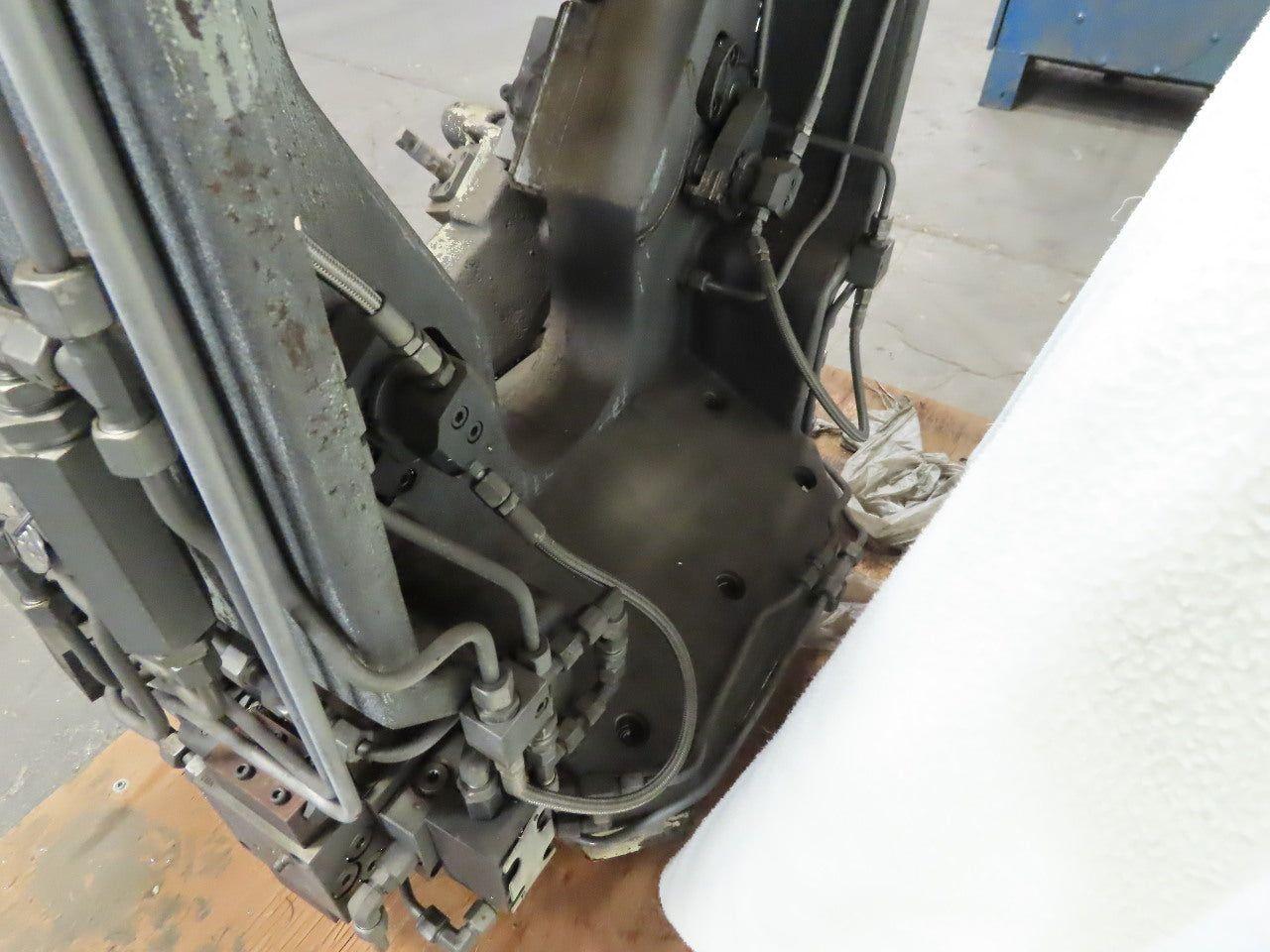 Heller MC16 Machining Center Work Holding Fixture