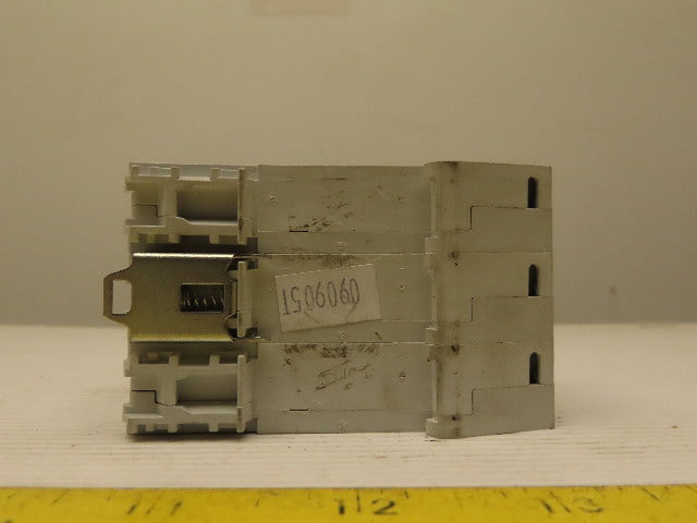 Eaton Cutler Hammer WMS3D15 415V 15AMP 3 Pole Circuit Breaker DIN Rail Mount