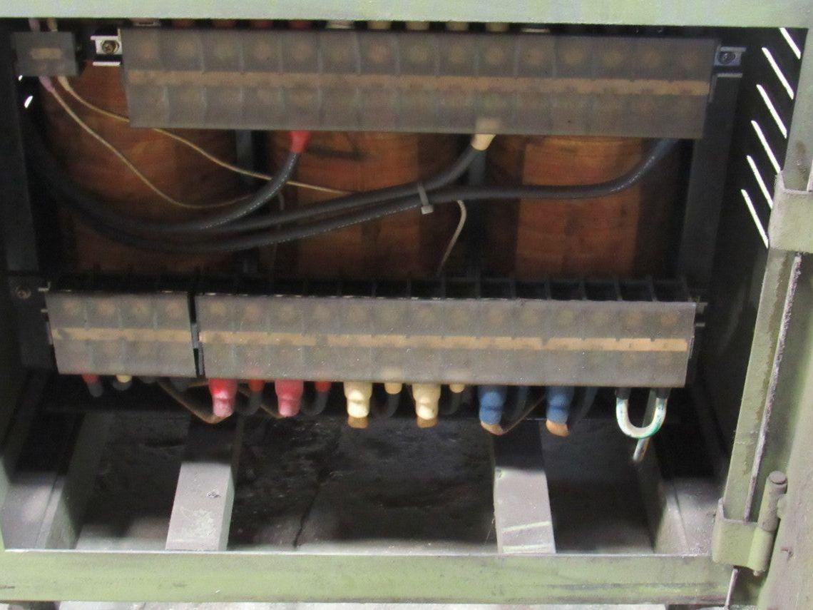 Gomi T-3B Type 40KVA Transformer 240/480HV 200/220LV 3Ph From a Makino EDM