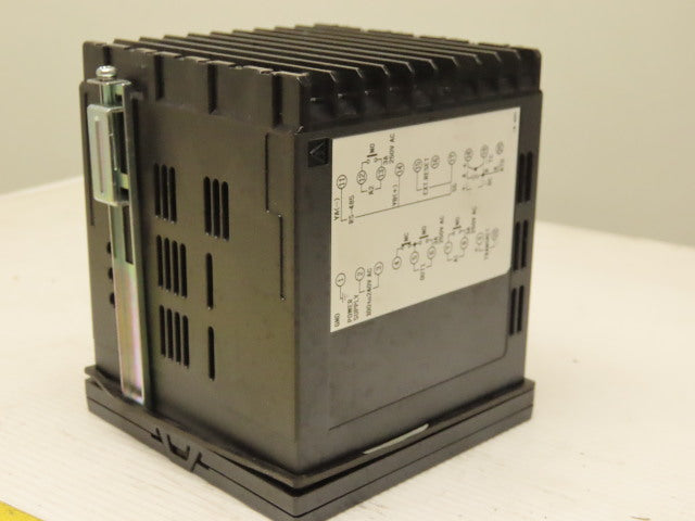 Shinko JCD-33A-A/M Multi-Range 3A 250V 100-240V Digital Indicating Controller