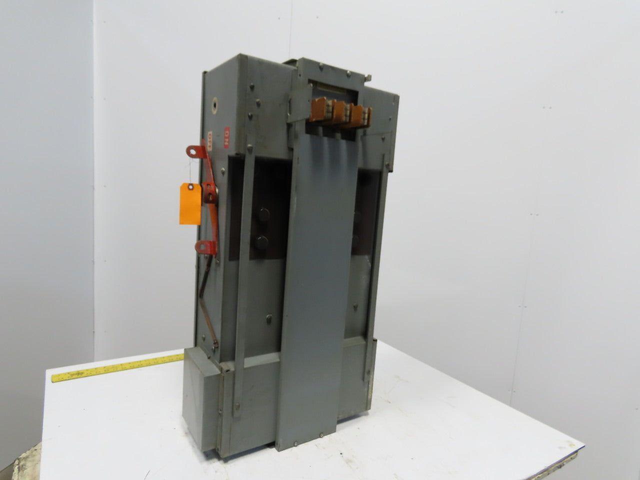 General Electric DFPH-365 600V 400A Bus Bussway Plug Fusible Disconnect