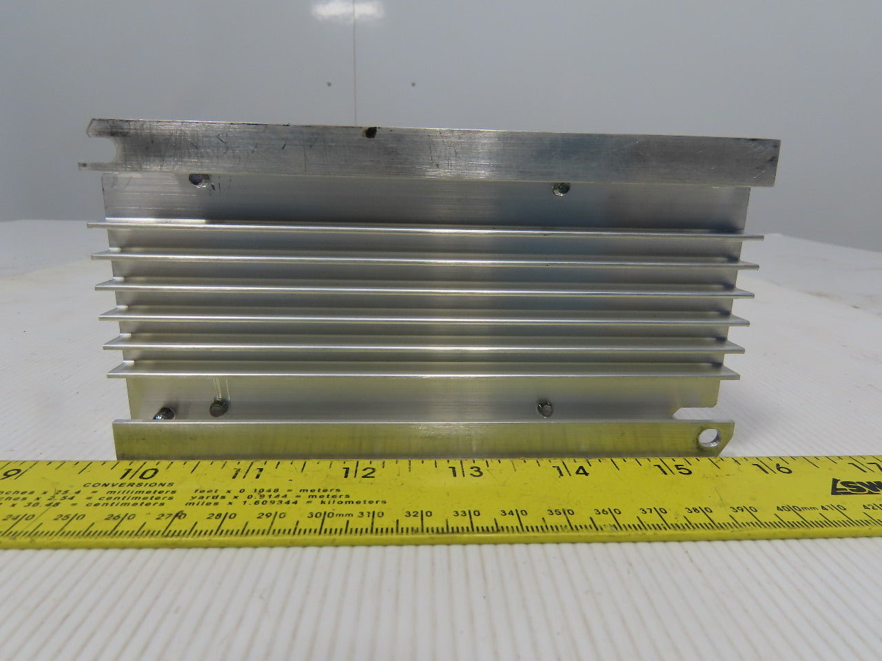 Hitachi X200-002NFU Inverter 0.2(1/4)HP 200-240V 3Phase 3.1A