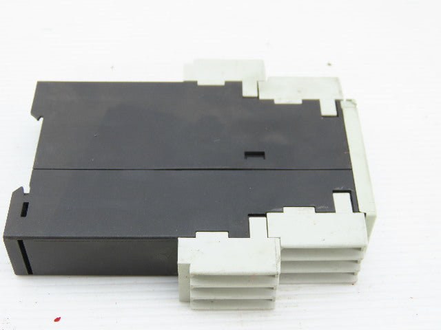 Siemens 3TK2824-1CB30 Safety Relay