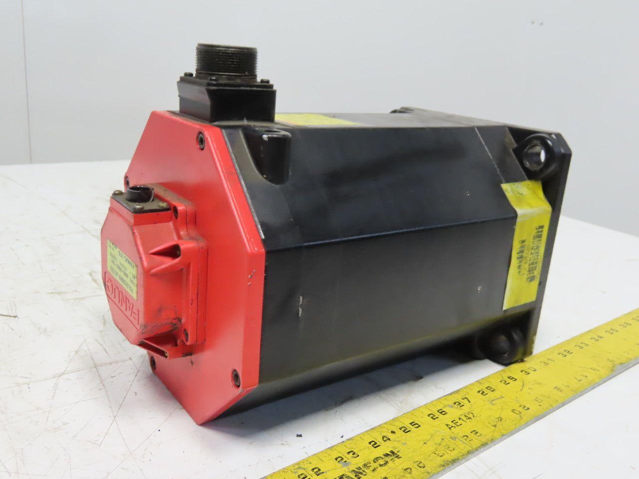 Fanuc A06B-0246-B000 C22/2000 AC Servo Motor A860-2000-T301 Pulsecoder Encoder