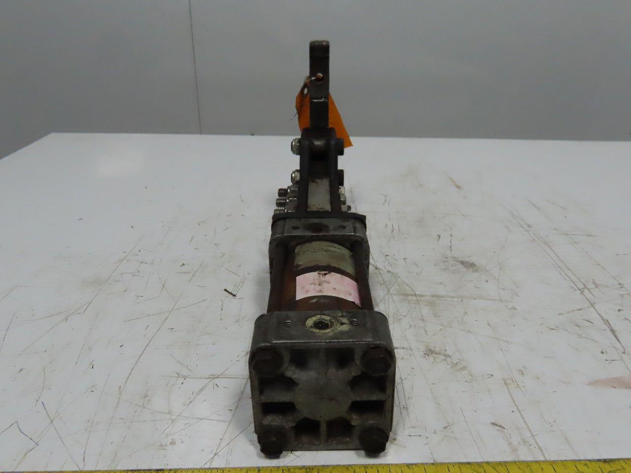 Norgren FU106 A 2A S1 2 1/2 Pneumatic Power Clamp 2-1/2" Stroke 14
