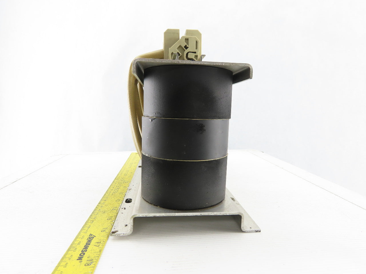 Siemens 6SN1111-0AA00-0CA0 Transformer 67A 50/60/660Hz 2.5kVAC