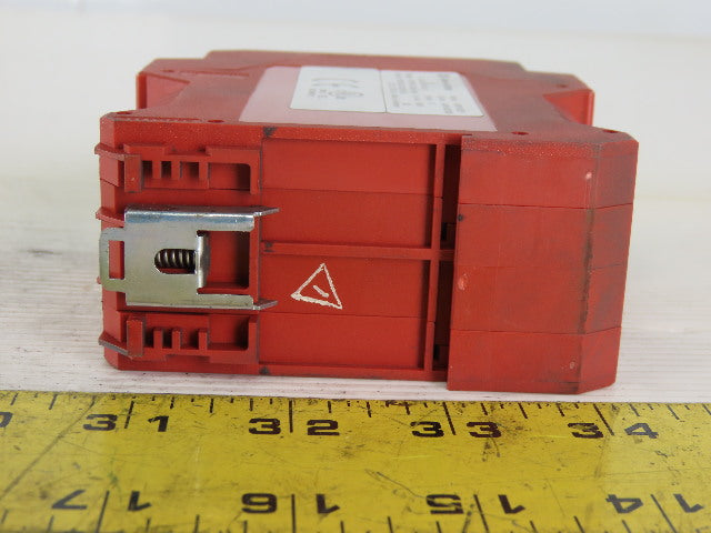Allen Bradley 440R-M23080/B Guard Master 115V Delay 1Sec Series B DIN Rail Mount