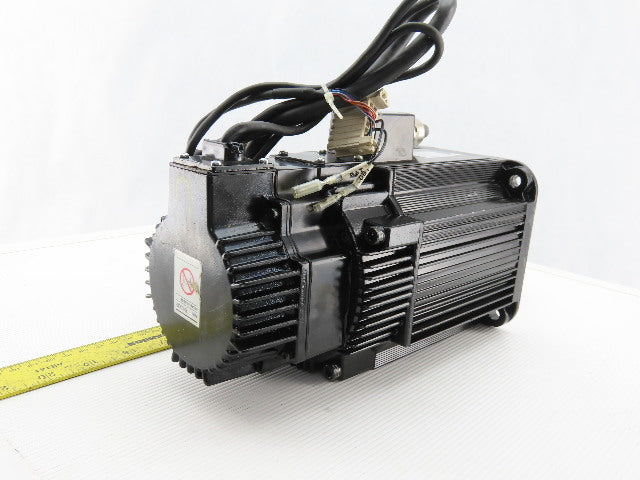 Yaskawa Electric SGMGH-13A2A-YR24 AC Servo Motor Removed From a Motoman YR-UP50