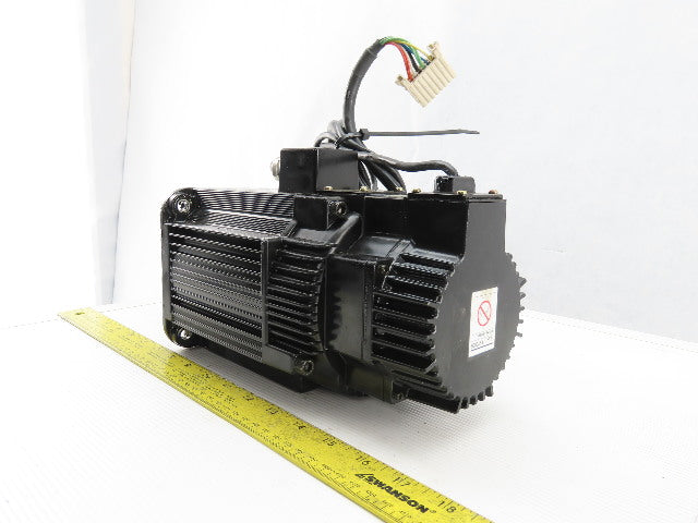 Yaskawa Electric SGMGH-13A2A-YR23 AC Servo Motor Removed From a Motoman YR-UP50