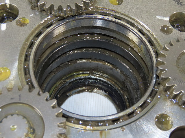Yaskawa HW9381671-A Motoman Robotic Reduction Gear Speed Reducer From a YR-UP50