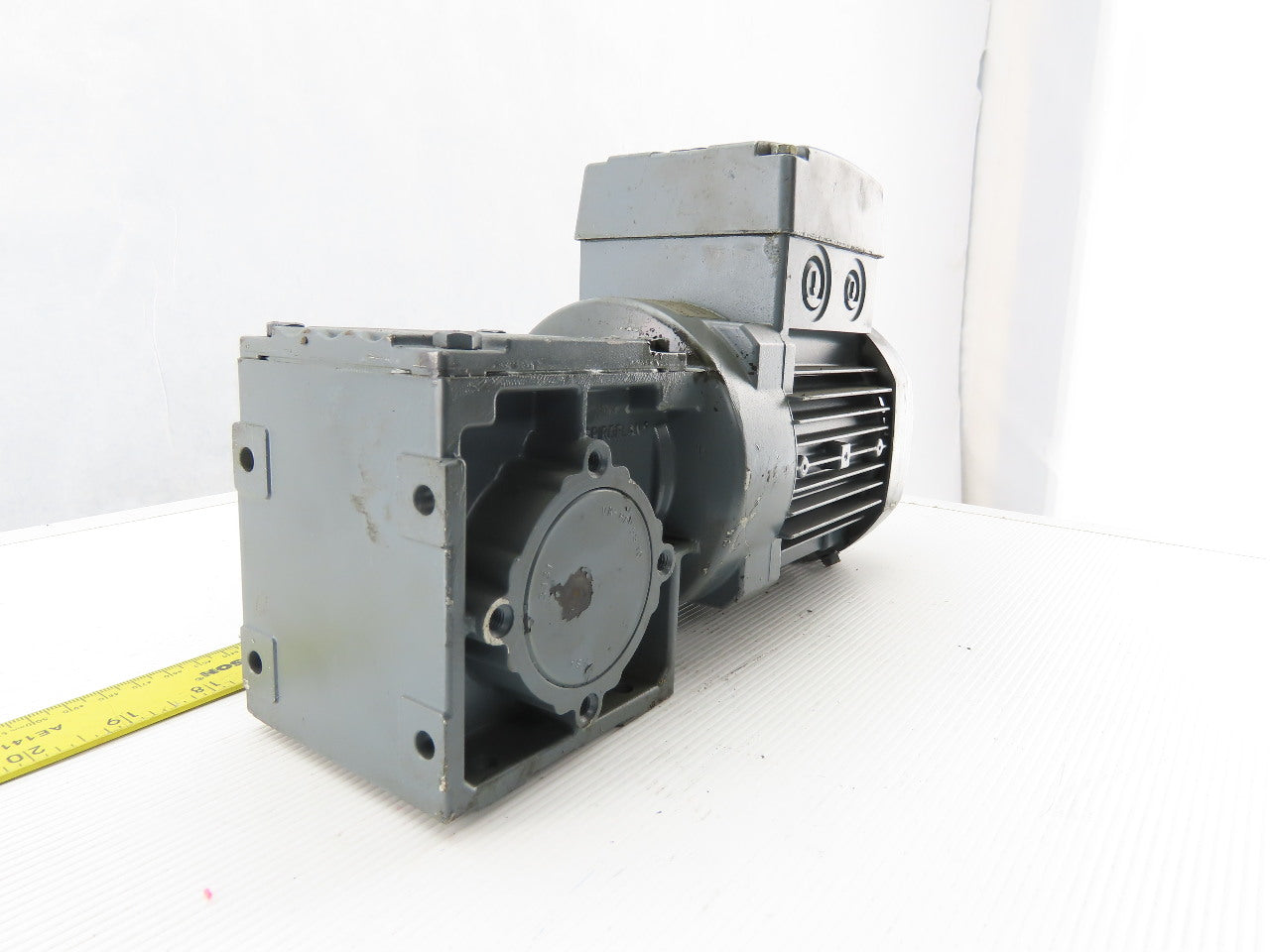 SEW-EURODRIVE W20DR63M4/TF/IS Gear Motor 277/480V 3Ph 1620/42rpm RH Output