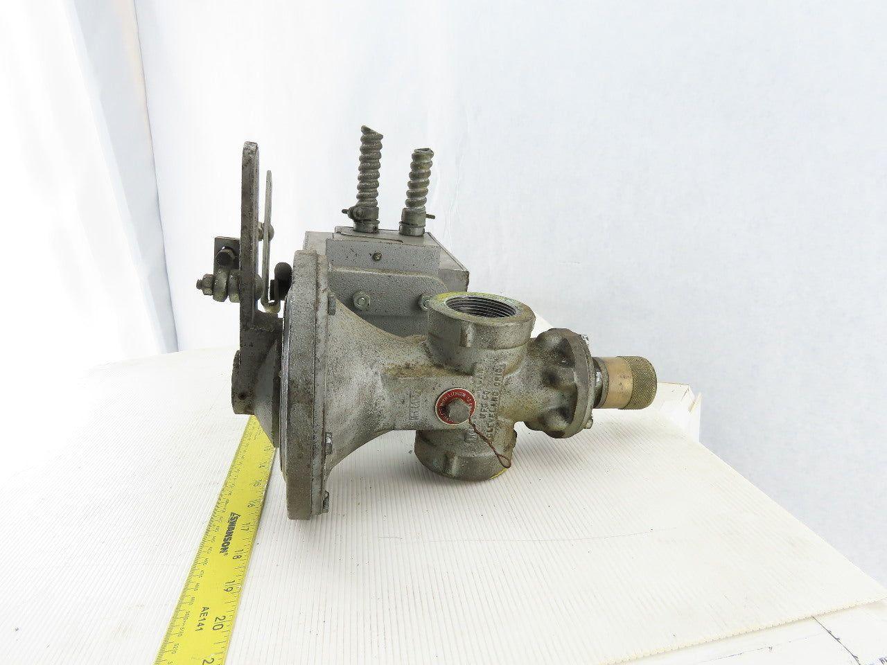 Barber-Coleman EA57 Actuator 0.65A 120V 60Hz 40W W/1008A-3 1-1/2 NPT Gas Valve