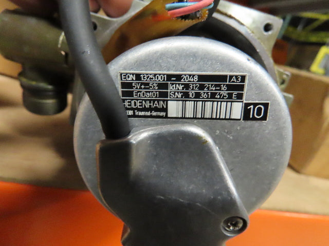 Siemens 1FK6042-6AF71-1EH0 3 Phase Brushless Servo Motor 18mm Shaft 228V