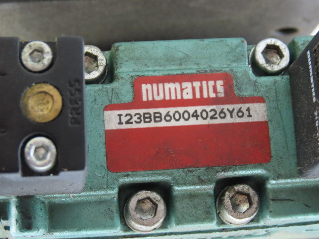 Numatics 123BB6004026Y61 Pneumatic Solenoid Valve W/Manifold Block 24/32VDC Coil