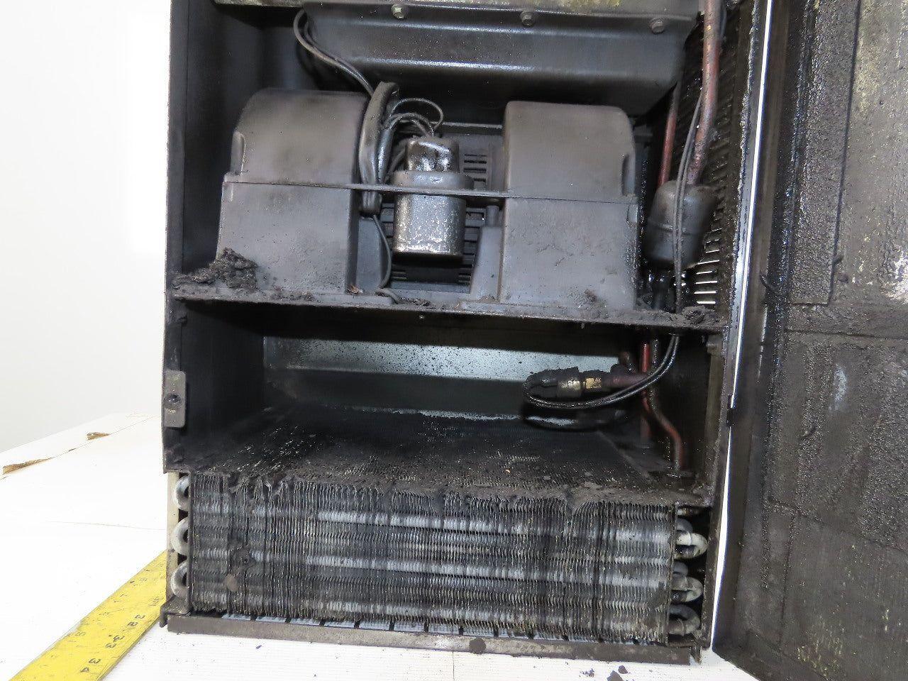 McLean CR430826G037 8000 BTU Electrical Enclosure Air Conditioner 230V 1Ph