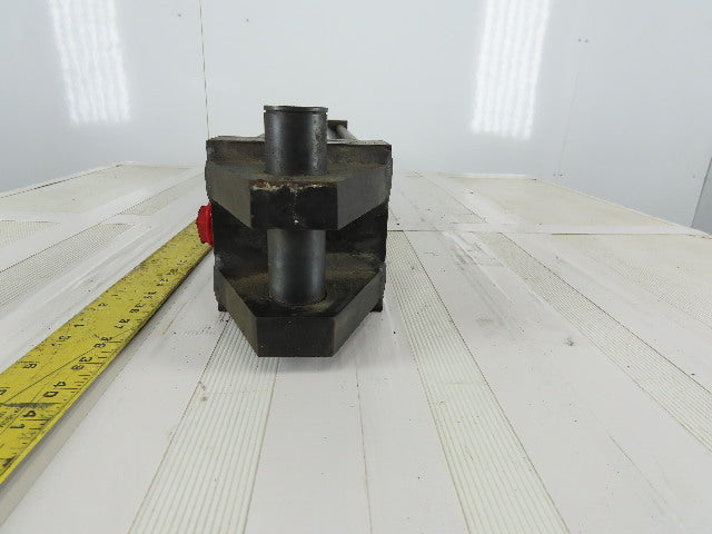 Eaton Hydraulic Tie Rod Cylinder 4" Bore 18" Stroke 3000PSI