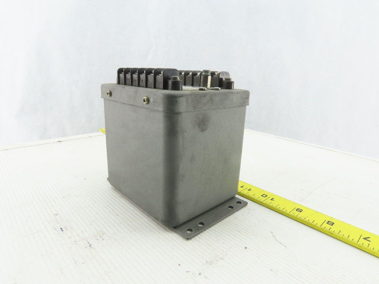 Weschler WTB020J-480 Watt Transducer Input 480V/5A Ac Output 0-1mA DC