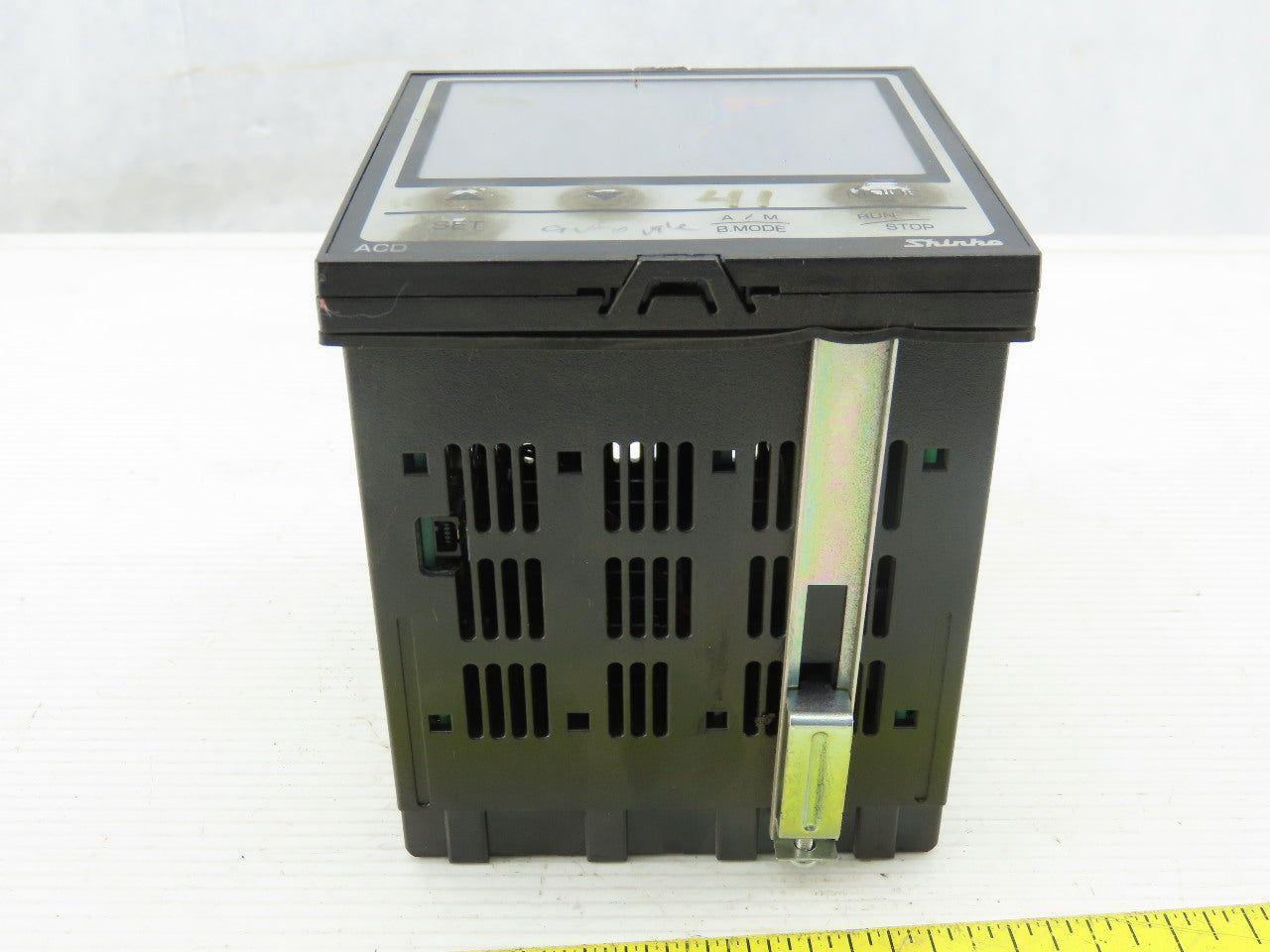 Shinko ACD-13A-R/M Multi-Range Controller 3A 25V AC AMB. Temp. 0 TO 50° C
