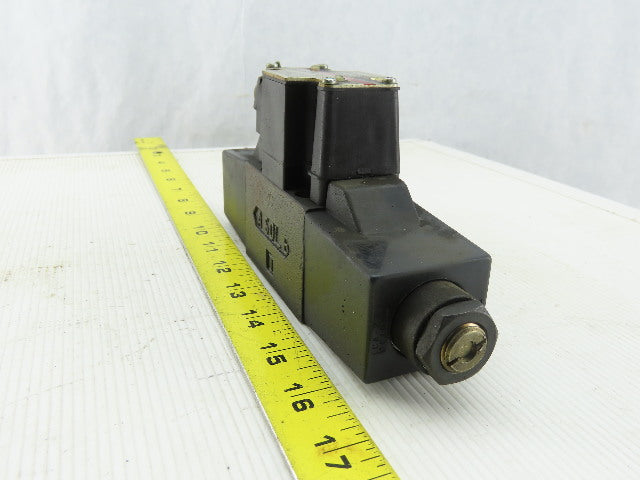 Daikin JSO-G02-4C-20 Two Sided Directional Hydraulic Valve Solenoid Valve