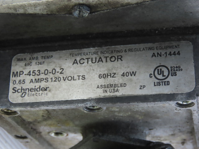 Barber-Coleman EA57 Actuator 0.65A 120V 60Hz 40W W/2-3706 3/8" NPT Valve