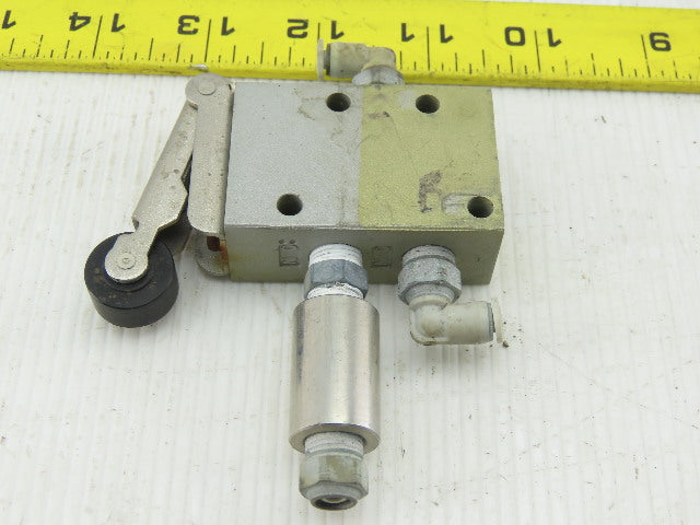 TPC UDM230-01R Mechanical Pneumatic Valve 1/8" NPT