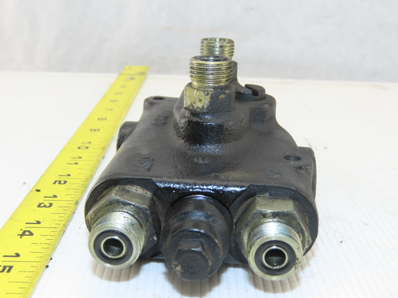 C95121 AR Single Spool Hydraulic Control Manual Valve