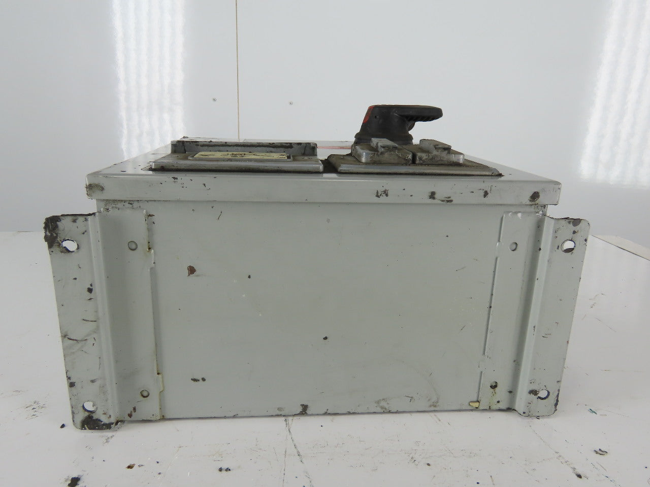 Daykin GPFB-03 Enclosed Transformer Disconnect 1500VA 480V Pri 120V Sec 1PH