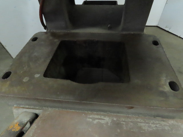 Federal Model 32 Ton OBI Mechanical Punch Press 3" Stroke 8" Throat 2Hp 3Ph